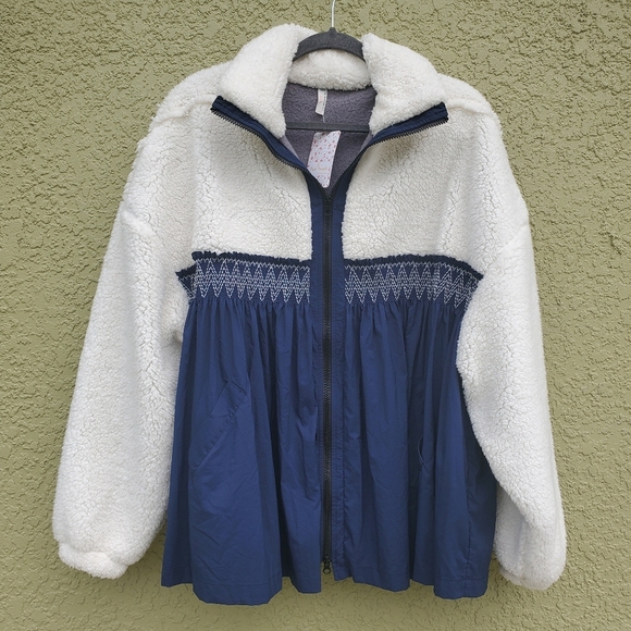 RARE NWT Free People Aint She Lovely Fleece Jacket